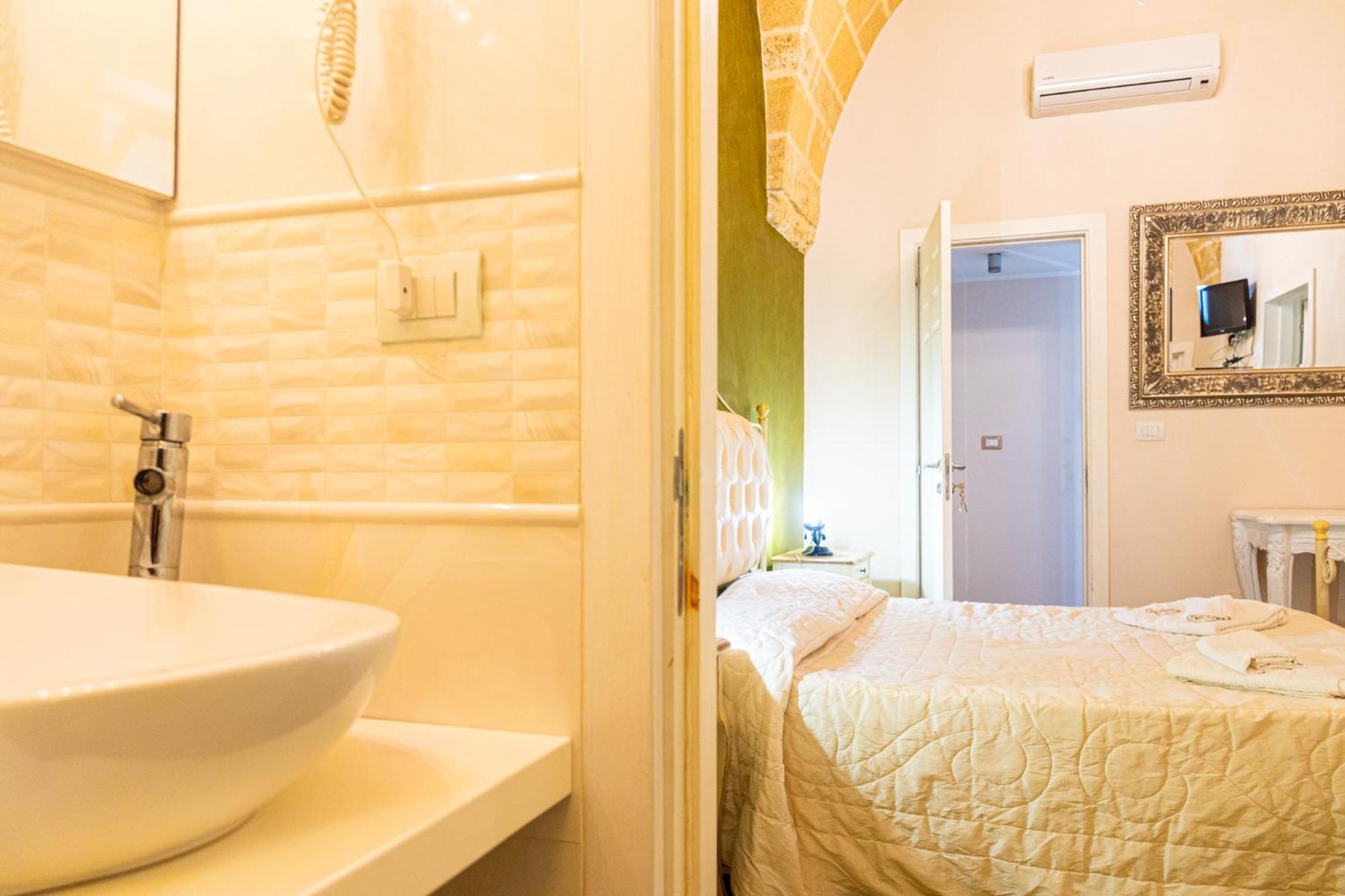 Palazzo Aurora Bed and Breakfast Alezio Εξωτερικό φωτογραφία